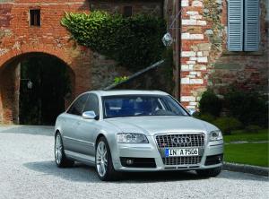 Audi S8 2005 года  (WW)